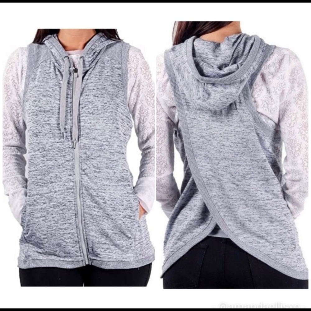 90 Degree by Reflex, Knit Crossover Hooded Vest 🤍